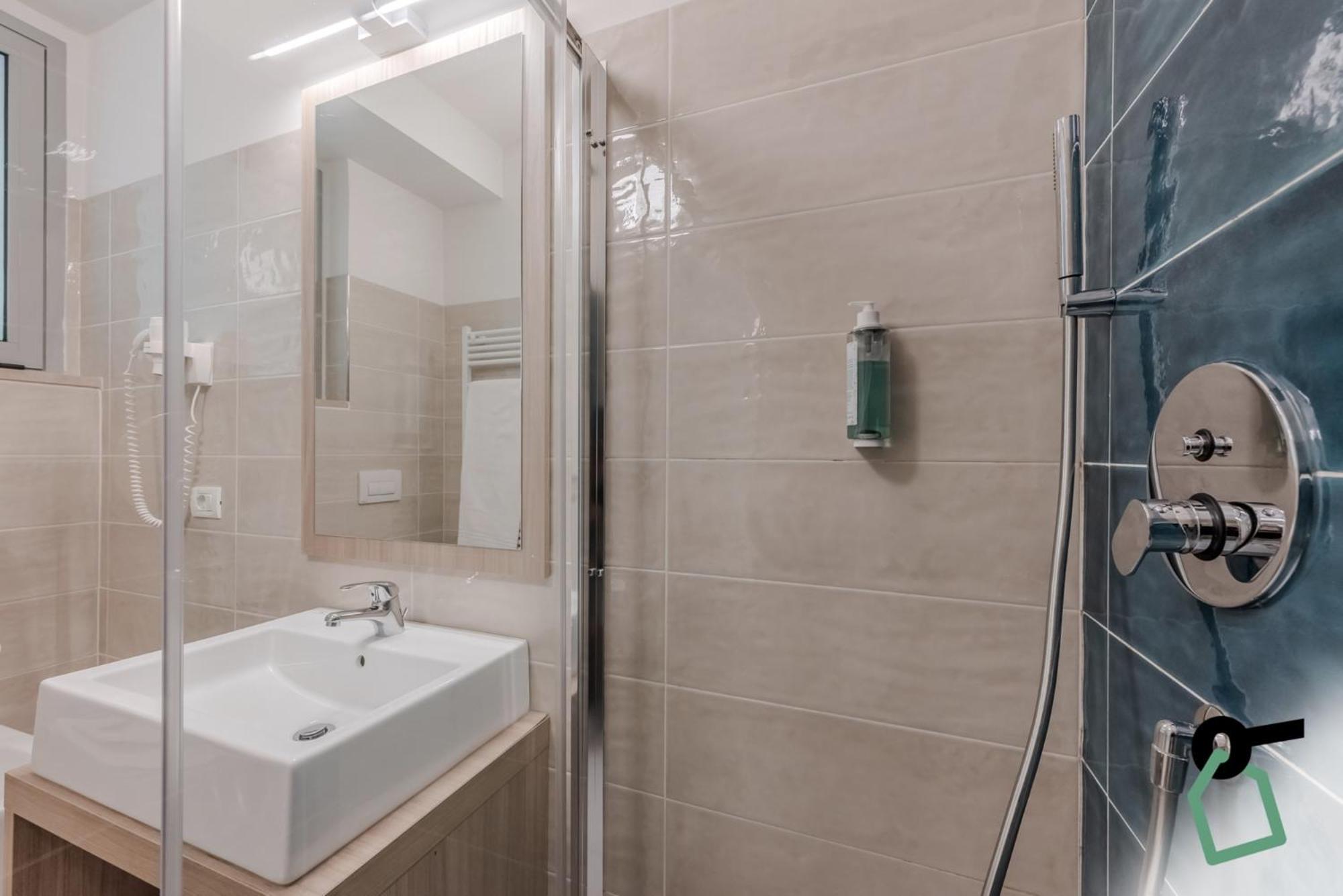 Hotiday Apartment Collection - Desenzano Дезенцано-дель-Гарда Экстерьер фото